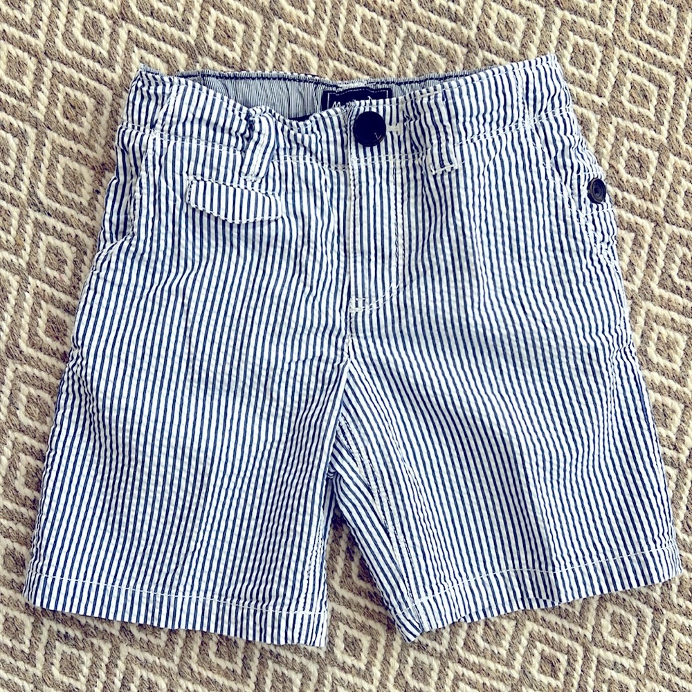 Massimo Dutti kids blue seersucker shorts